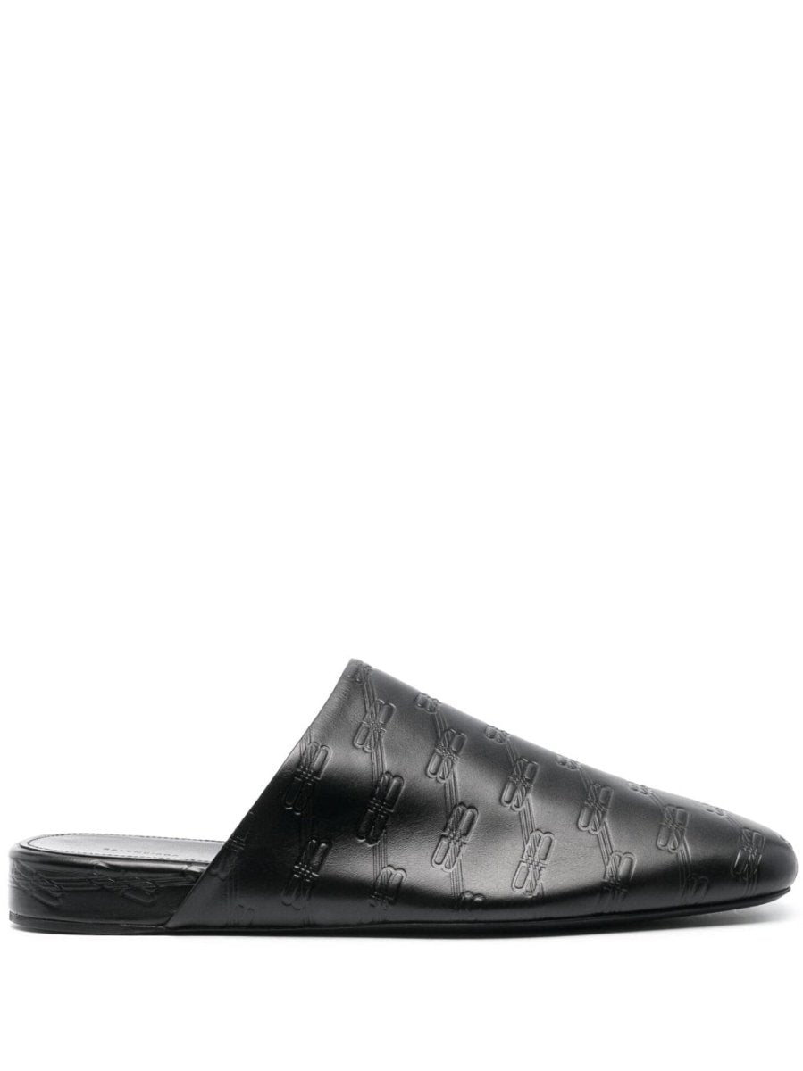 Balenciaga debossed - logo leather mules - mondo moda griffe