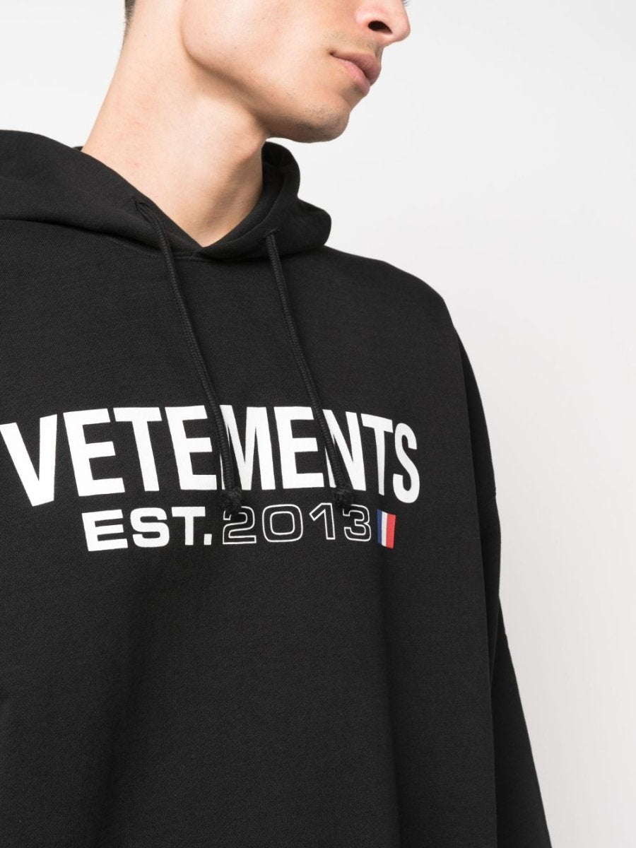 Vetements Sweaters Black - mondo moda griffe