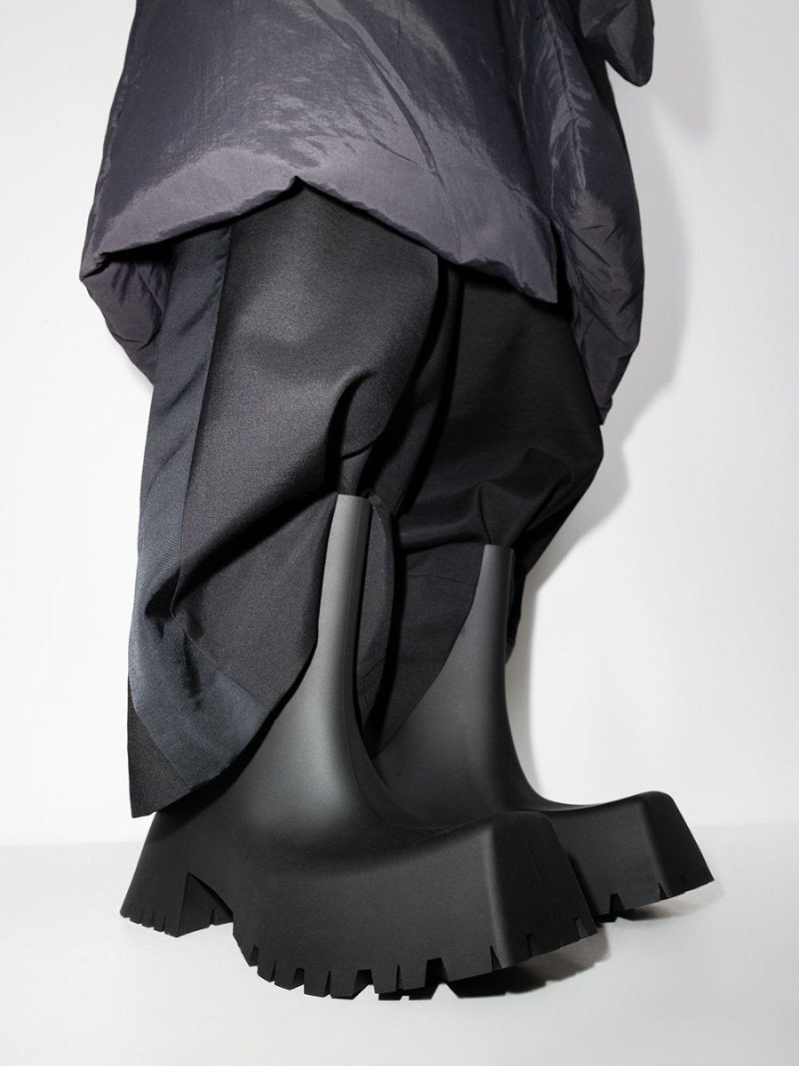 Balenciaga Trooper rubber boots - mondo moda griffe