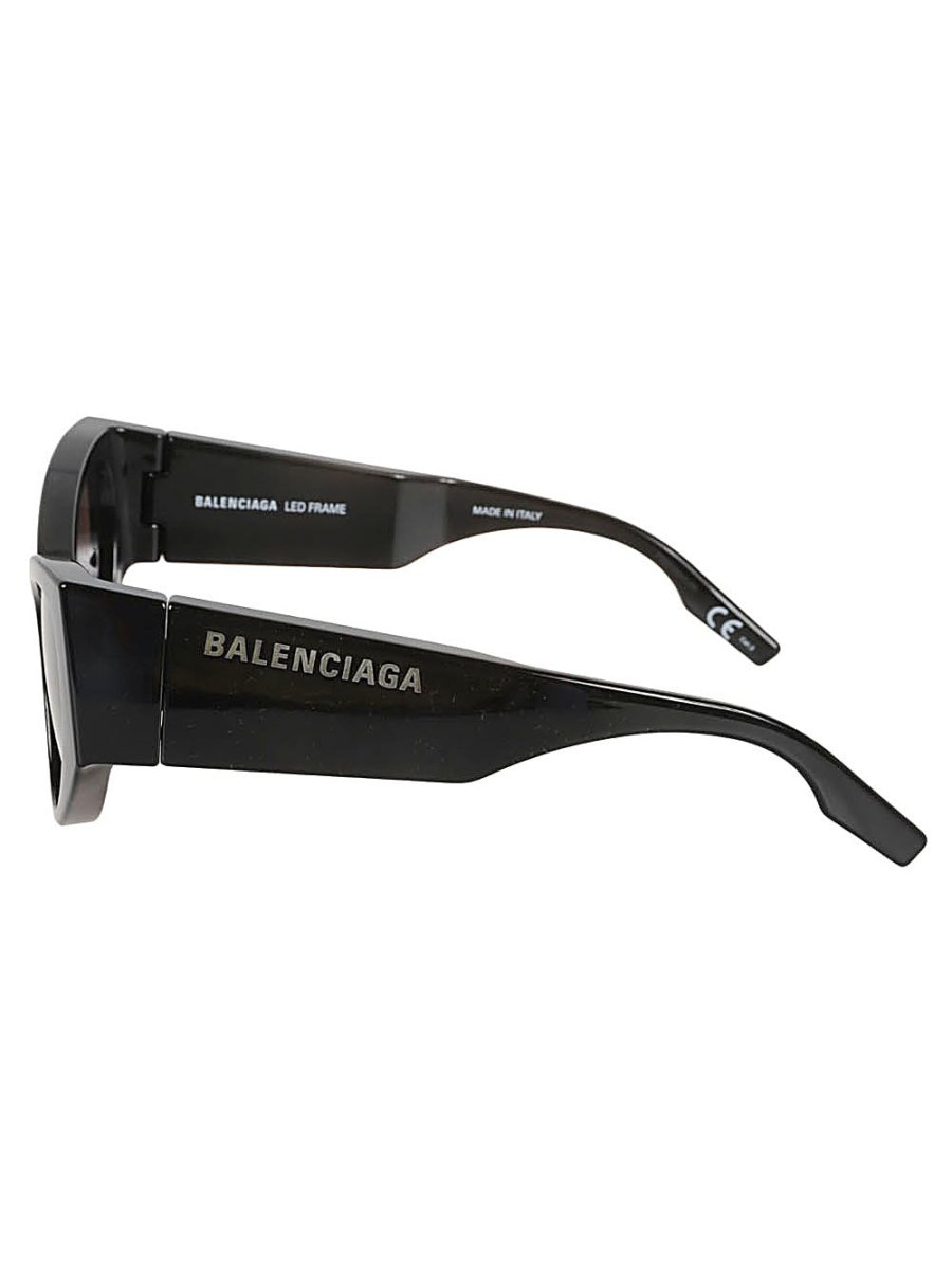 Balenciaga cat - eye frame sunglasses - mondo moda griffe