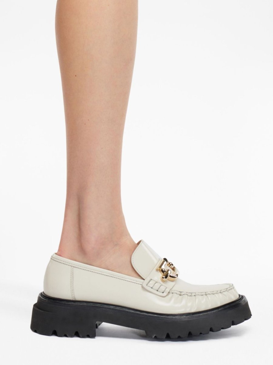 Ferragamo Gancini - plaque Leather Loafers - mondo moda griffe