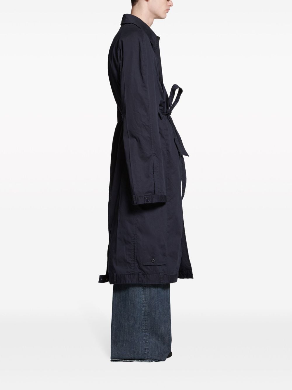 Balenciaga deconstructed cotton coat - mondo moda griffe