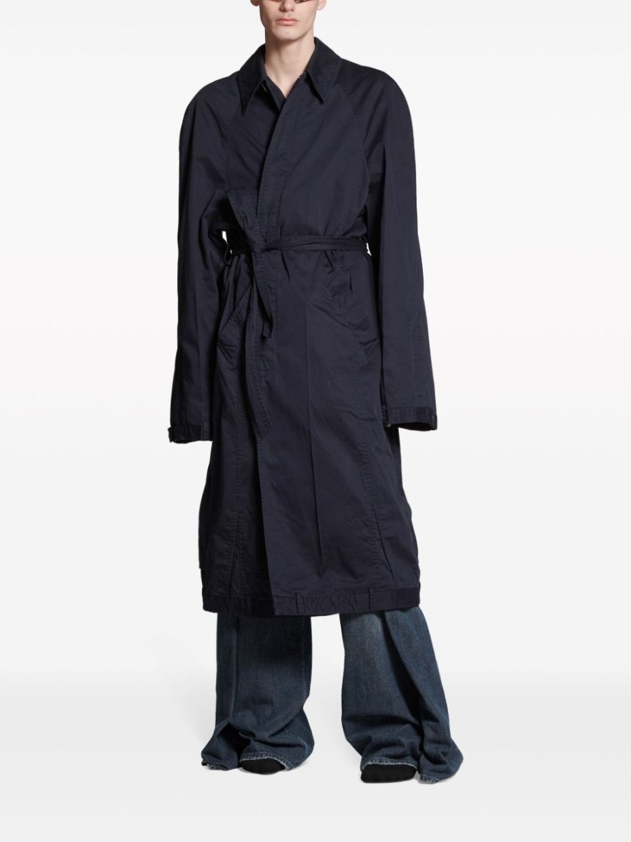 Balenciaga deconstructed cotton coat - mondo moda griffe