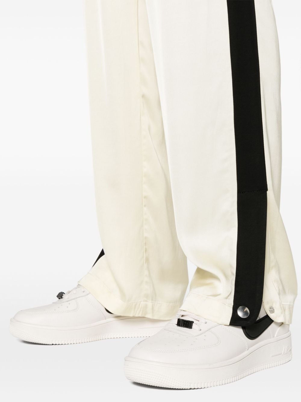 BLUE SKY INN Trousers Beige - mondo moda griffe