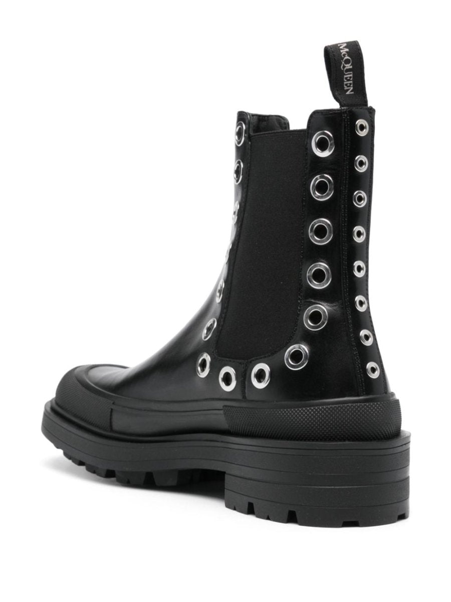 Alexander McQueen Chelsea Boots With Eyelets - mondo moda griffe