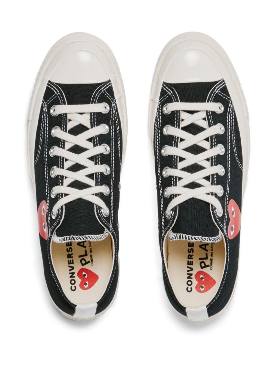 Comme Des Garcons Play Single Heart Chuck 70 sneakers - mondo moda griffe