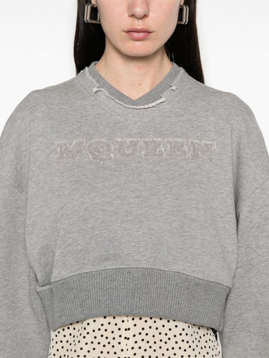 Alexander McQueen Crop sweatshirt with logo - mondo moda griffe