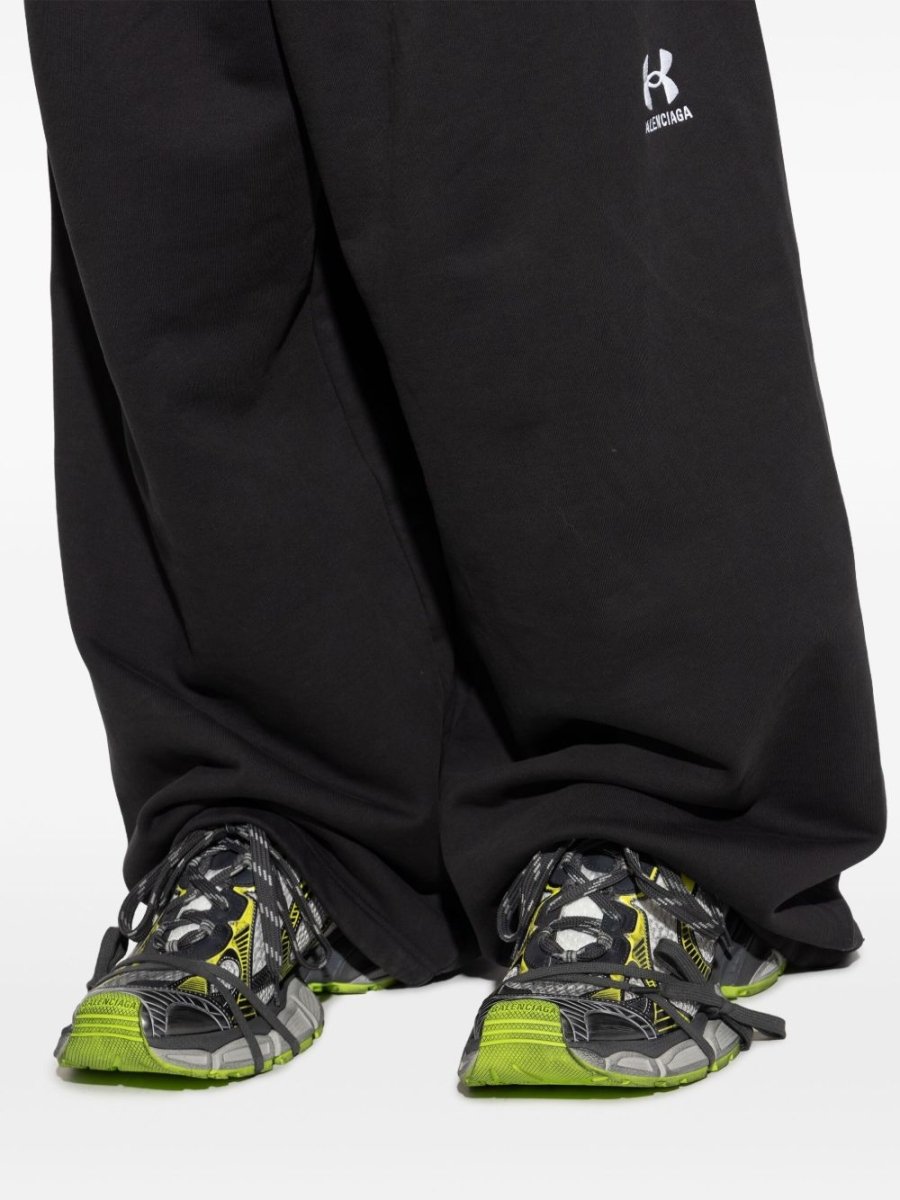 Balenciaga 3XL sneakers - mondo moda griffe