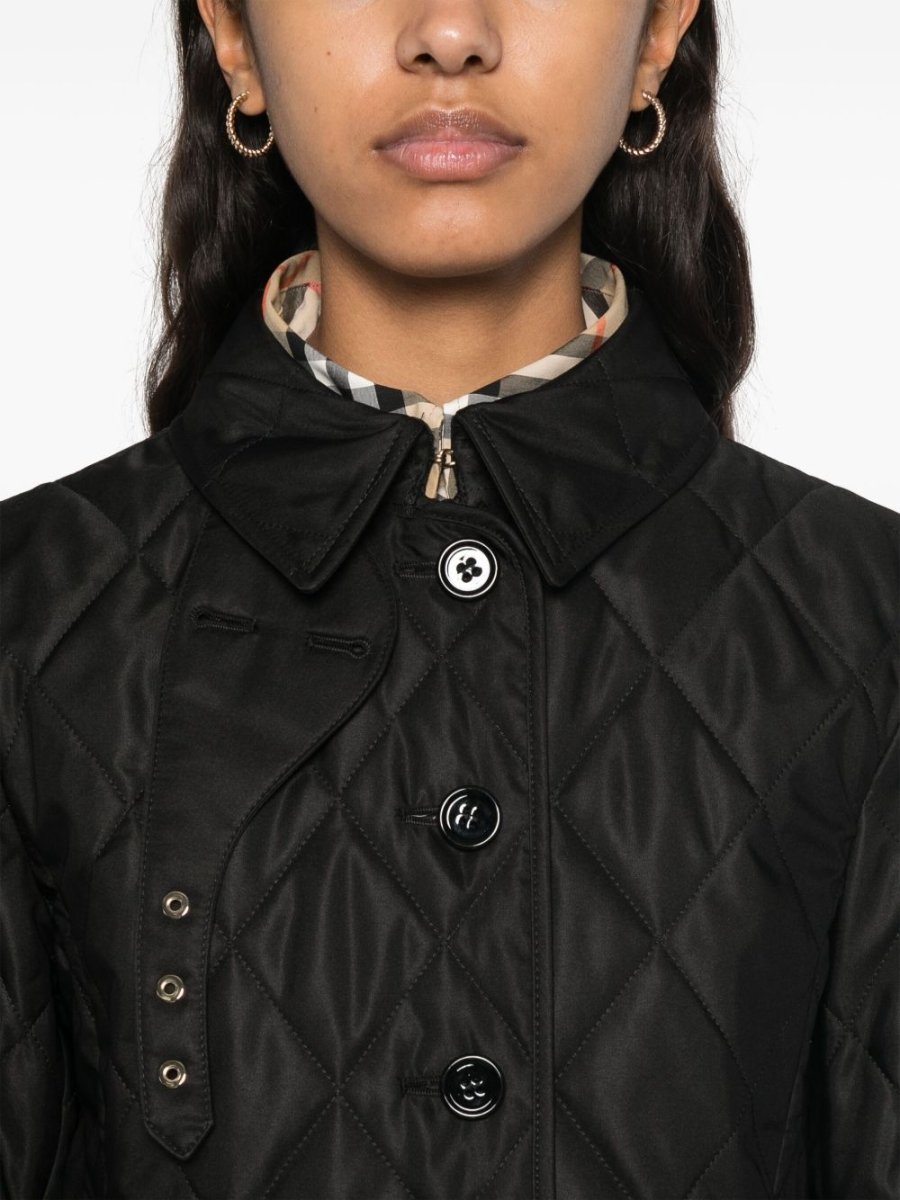 Burberry Tailored jacket with quilted high collar - mondo moda griffe