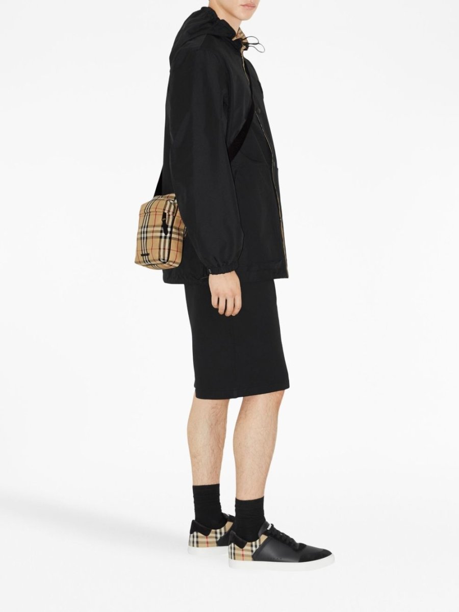 Burberry Leather, suede and check sneakers - mondo moda griffe