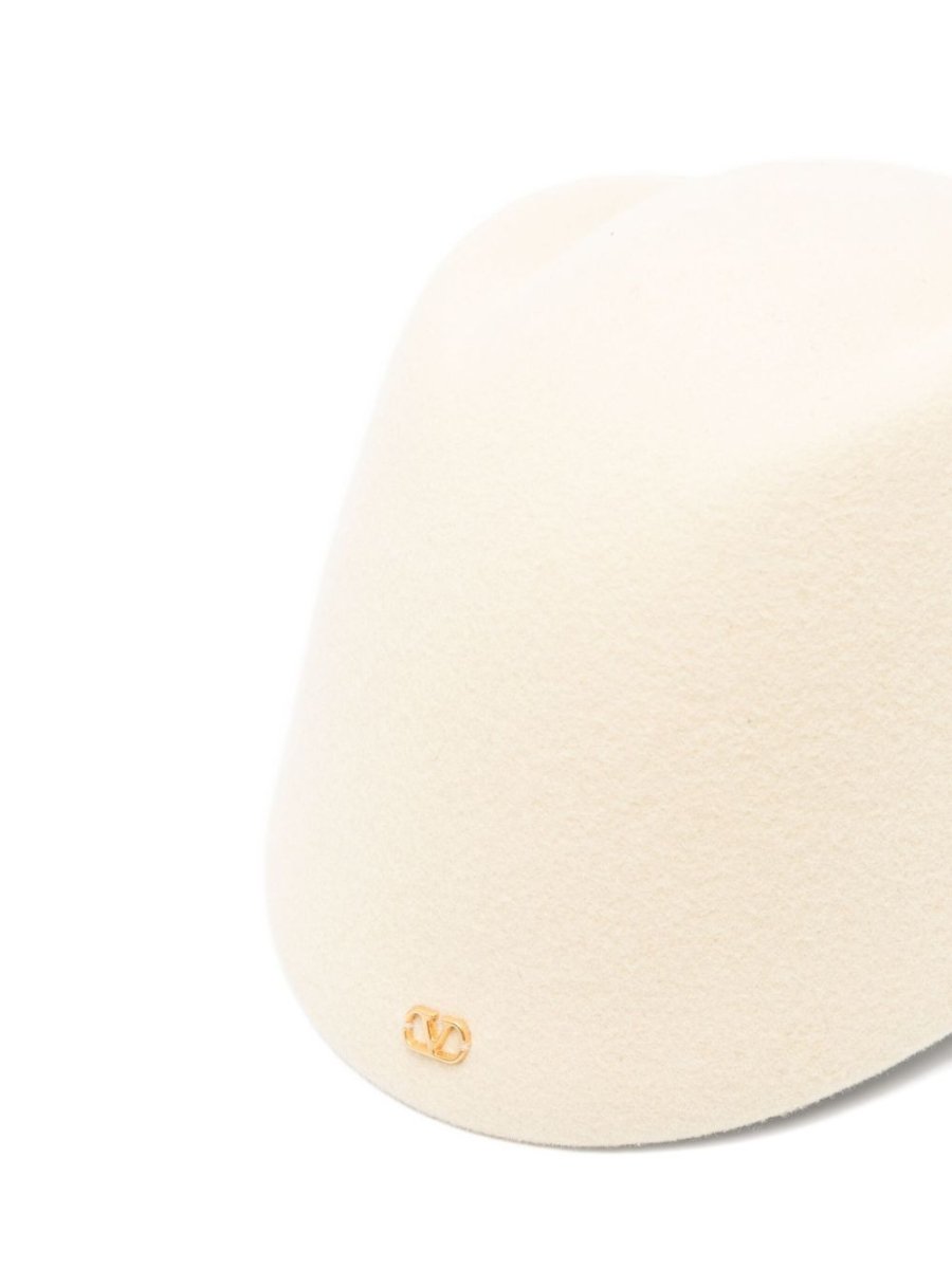 Valentino Garavani Vlogo Signature cream wool hat - mondo moda griffe