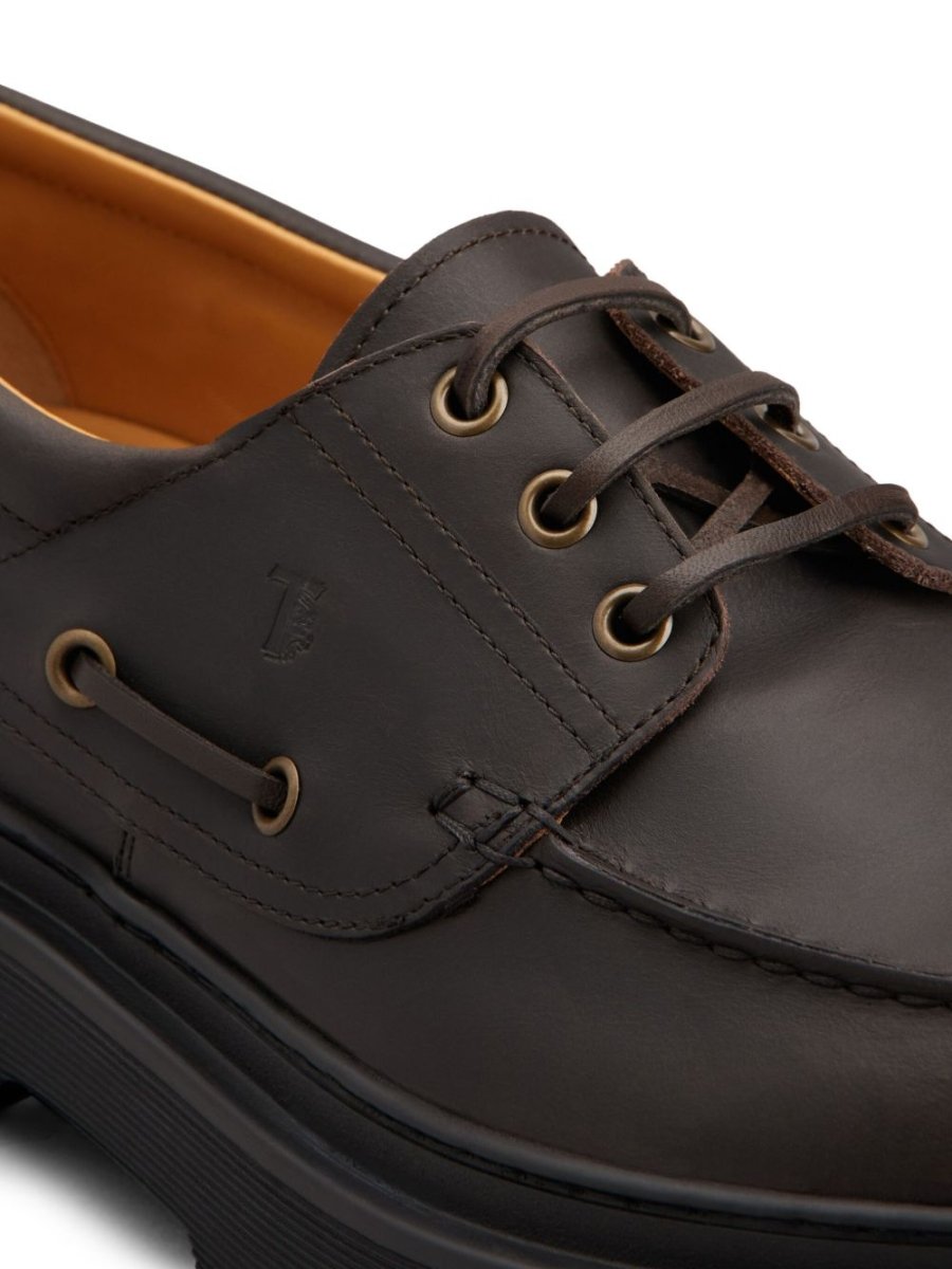 Tod's leather boat shoes - mondo moda griffe