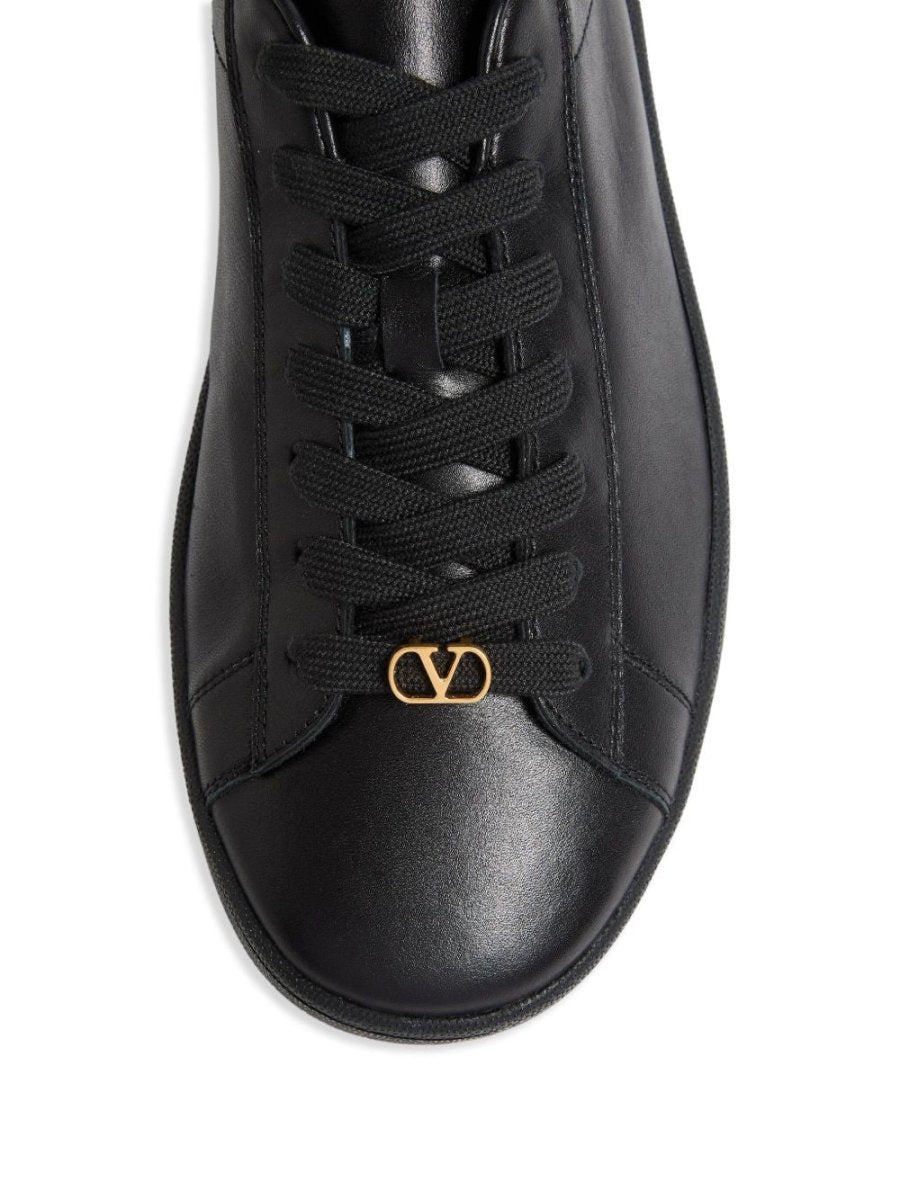 Valentino Garavani Royco Sneaker In Nappa Calfskin - mondo moda griffe