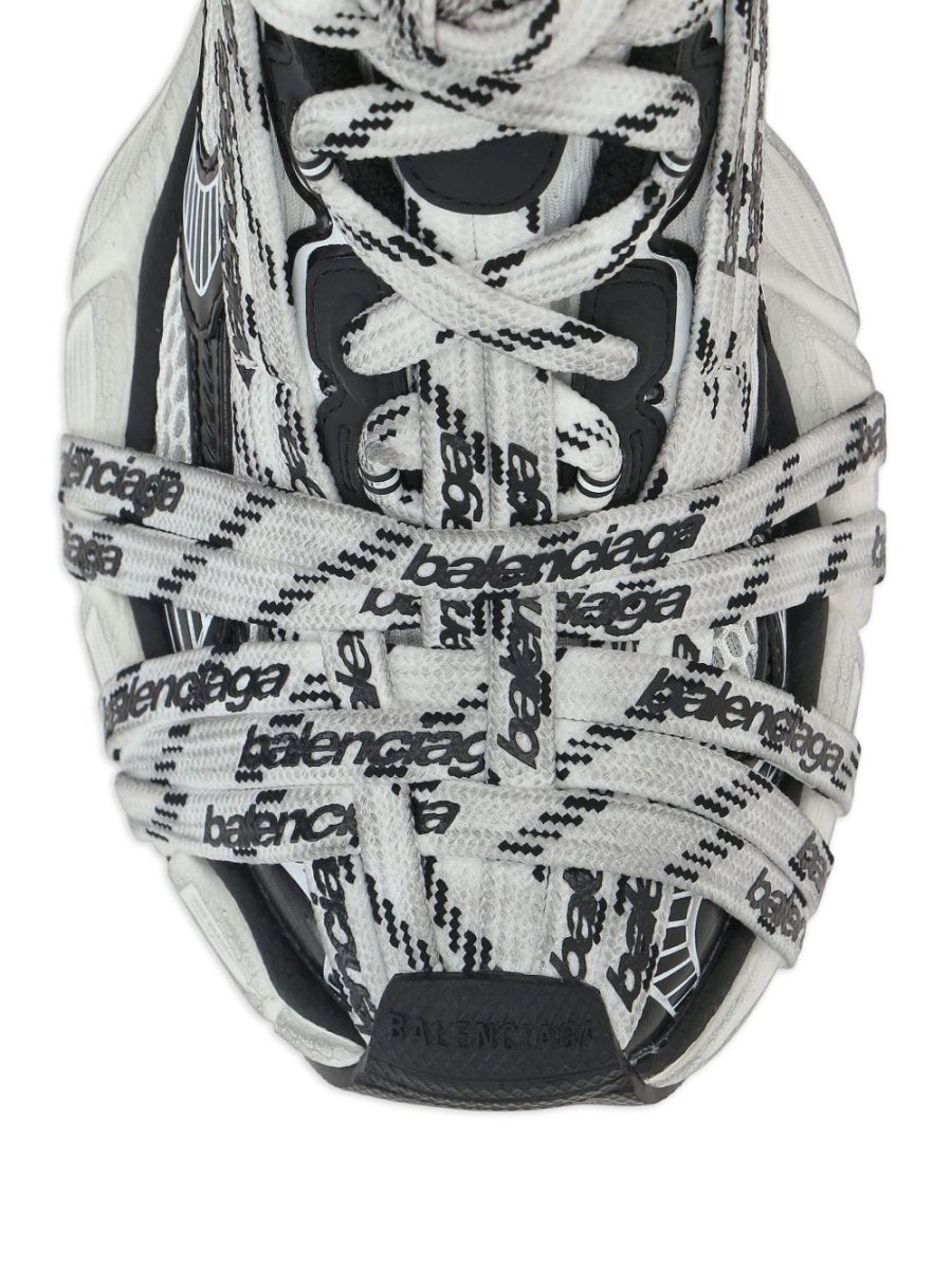 Balenciaga Sneakers White - mondo moda griffe