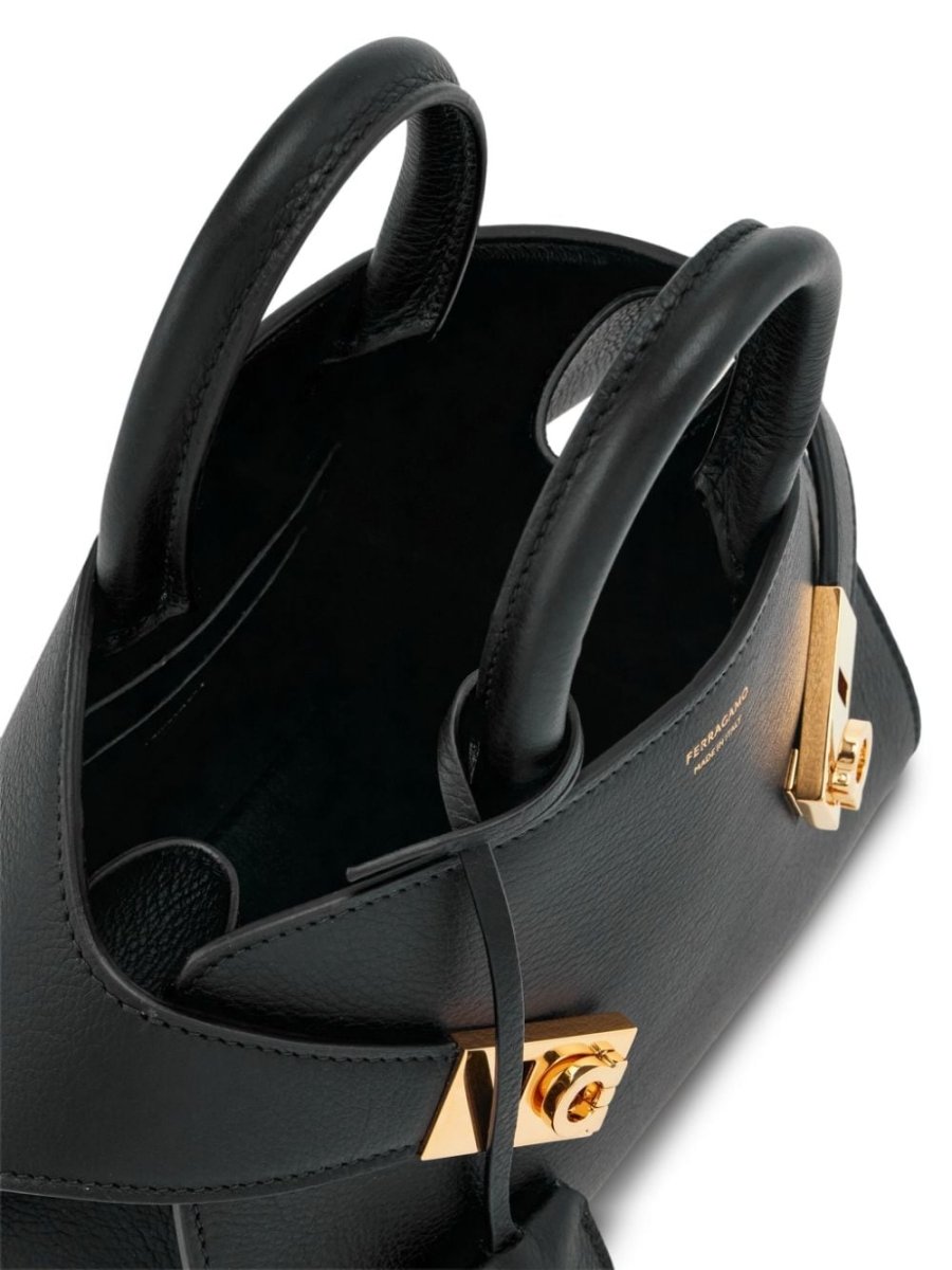Ferragamo Bags.. Black - mondo moda griffe