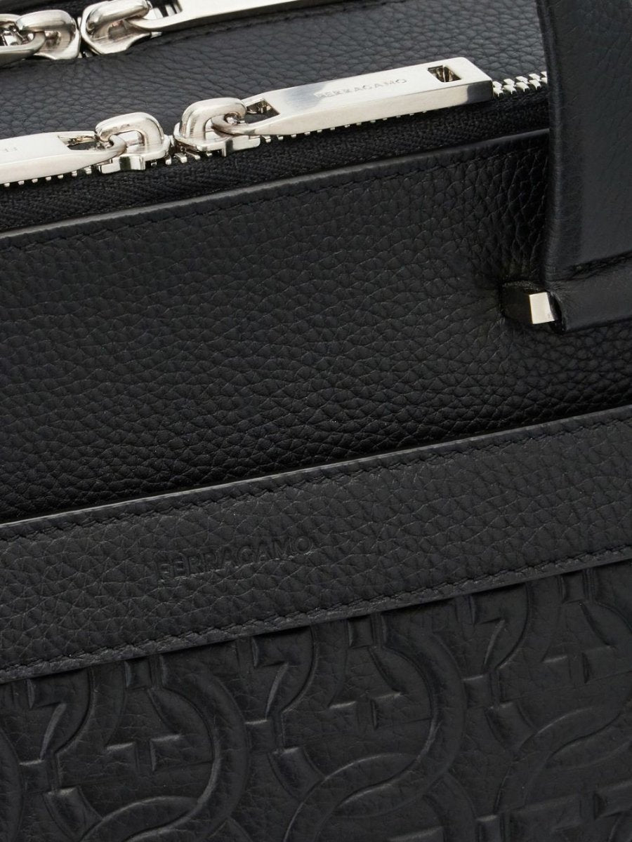 Ferragamo Bags.. Black - mondo moda griffe