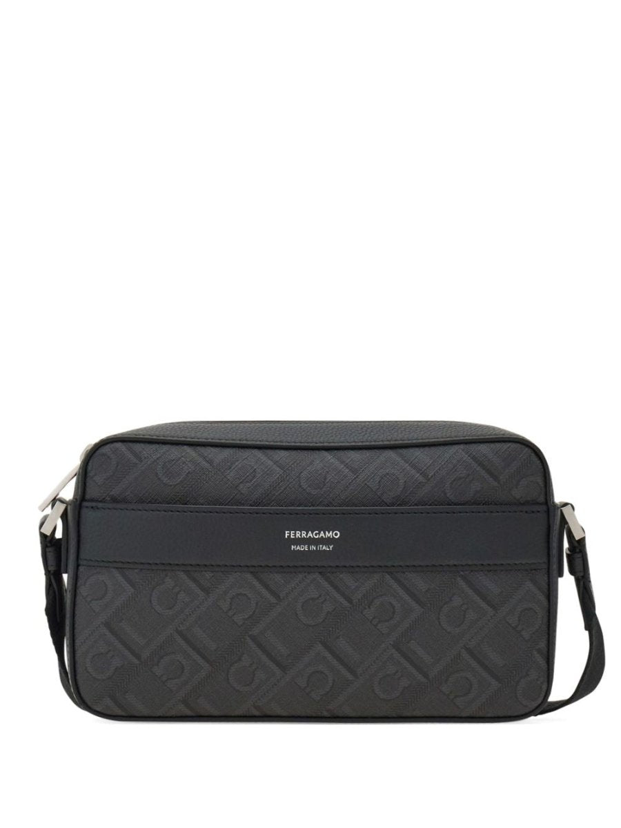 Ferragamo Bags.. Black - mondo moda griffe