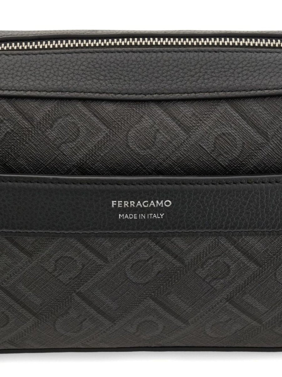 Ferragamo Bags.. Black - mondo moda griffe