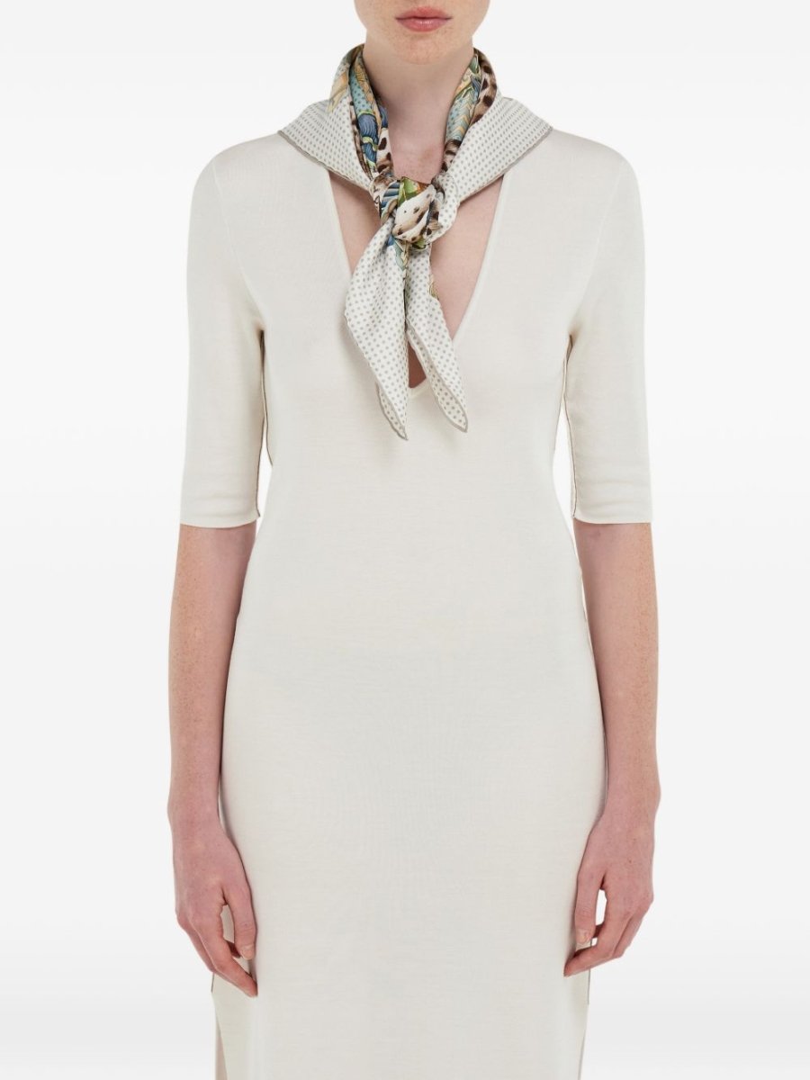 Ferragamo Scarfs Green - mondo moda griffe